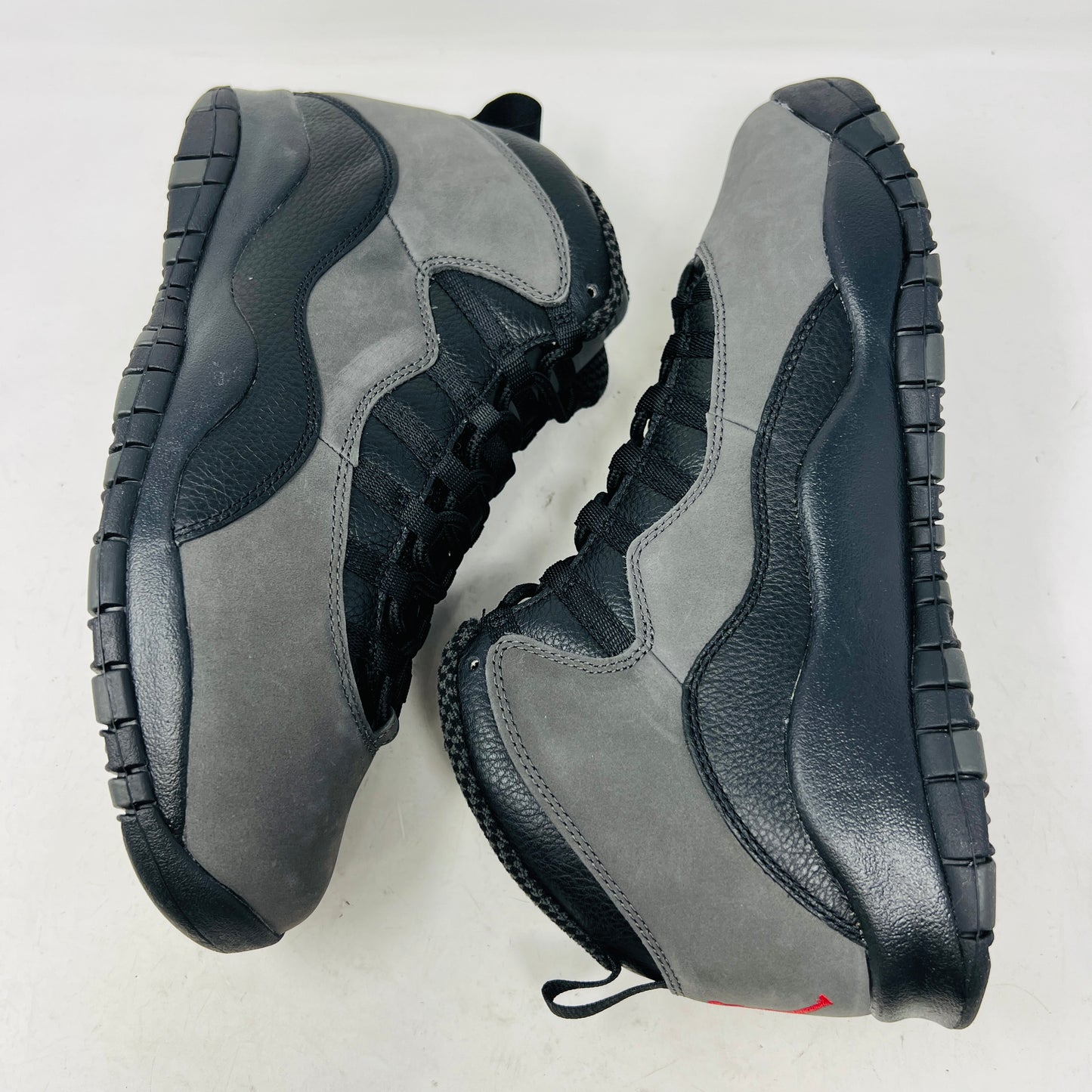 Jordan 10 Retro Shadow (2025)