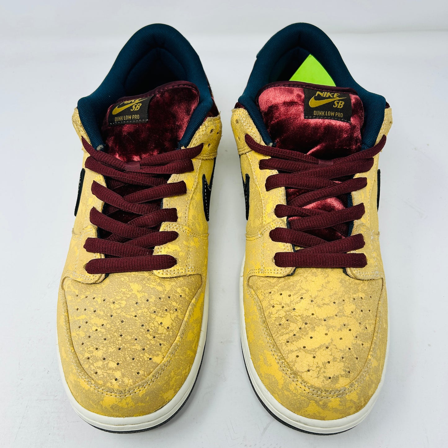 Nike SB Dunk Low City of Cinema