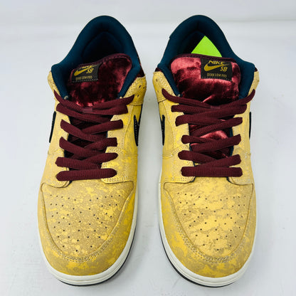 Nike SB Dunk Low City of Cinema