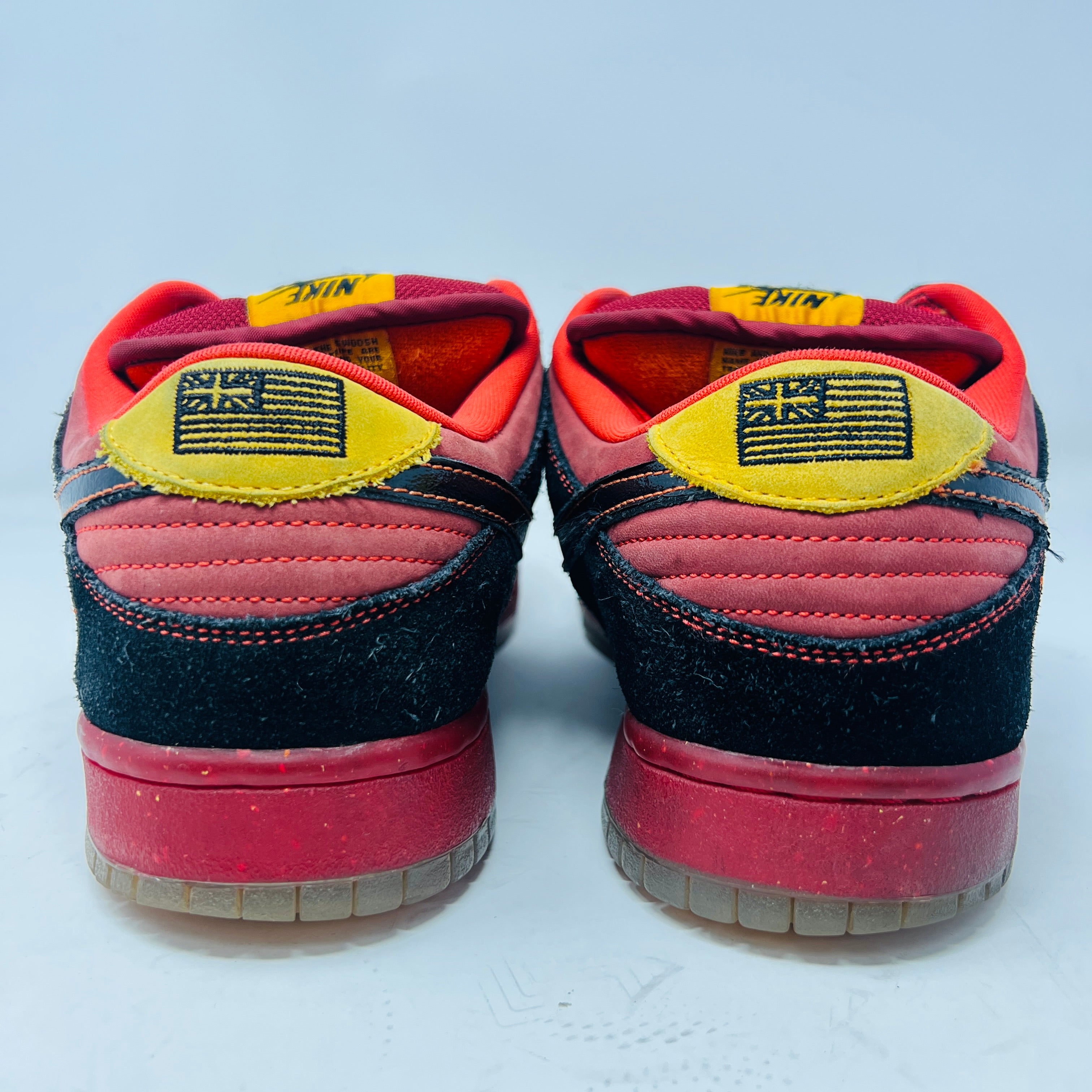 Nike SB Dunk Low Hawaii – Holy Ground