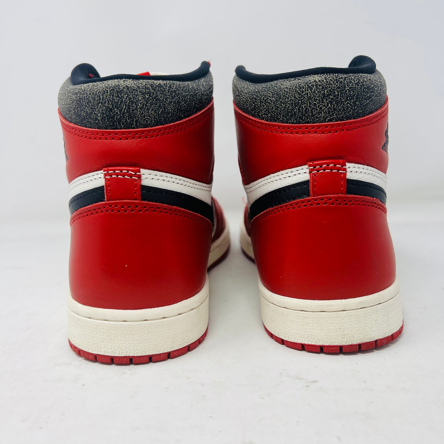 Jordan 1 Retro High OG Chicago Lost and Found