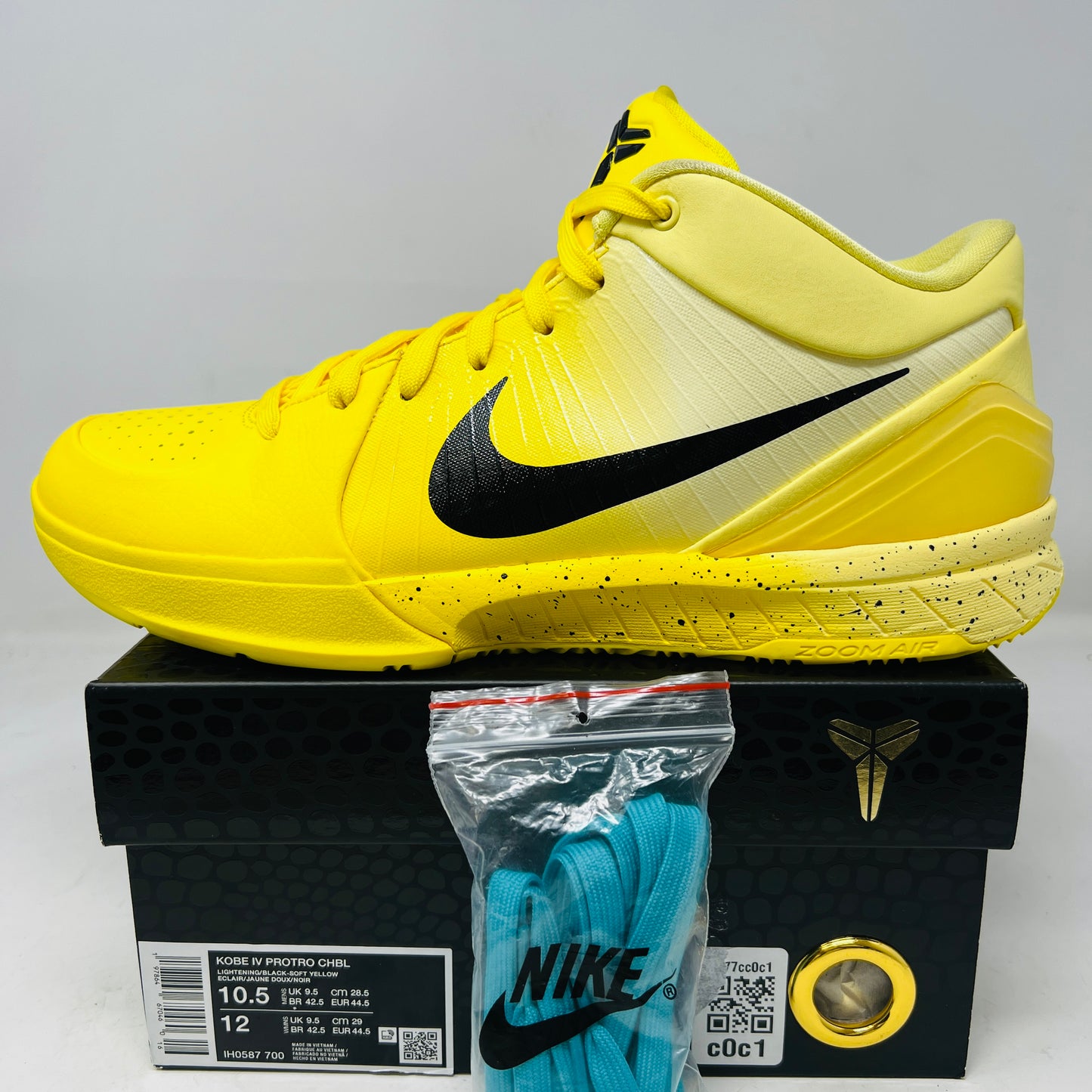 Nike Kobe 4 Protro CHBL