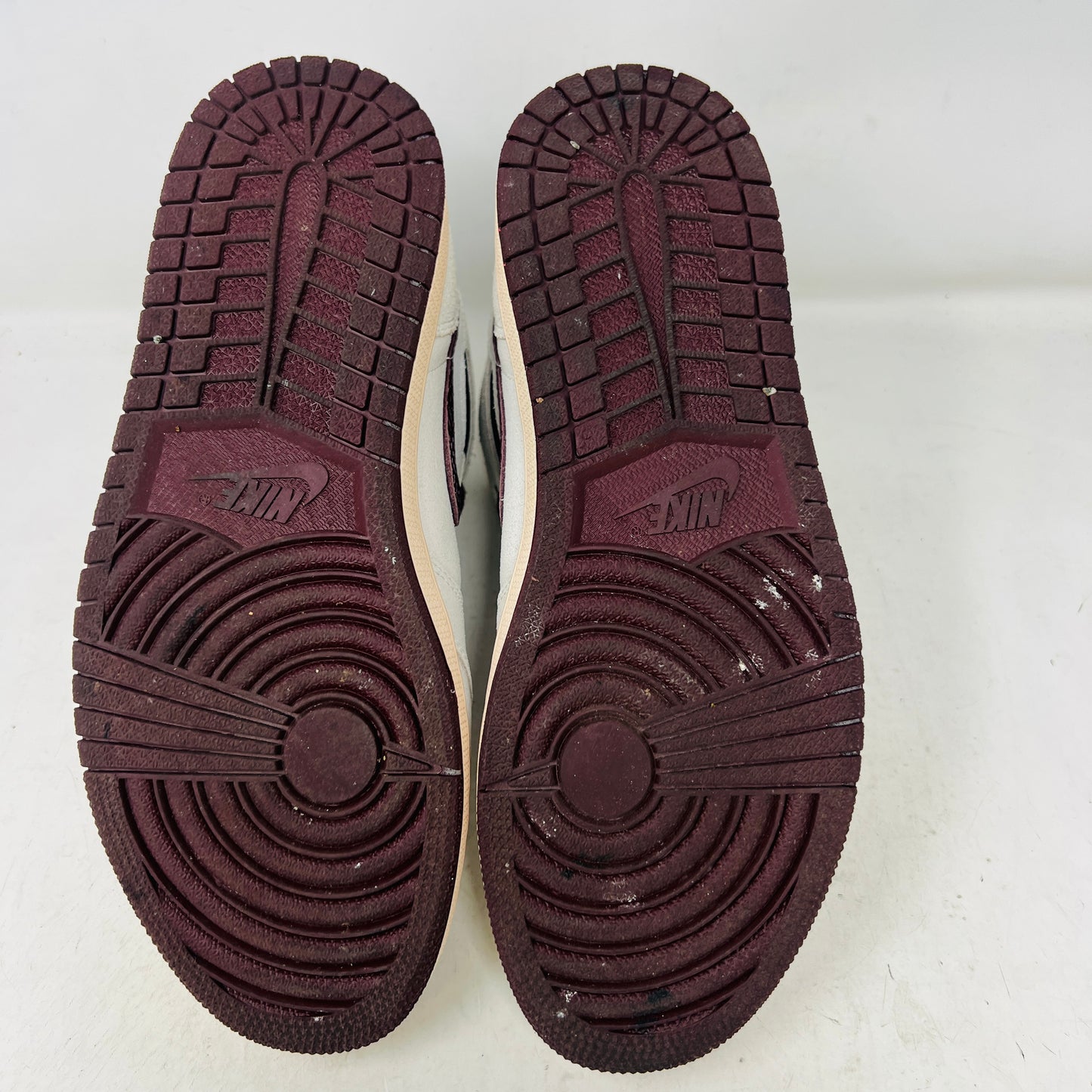 Jordan 1 Retro High OG A Ma Maniére