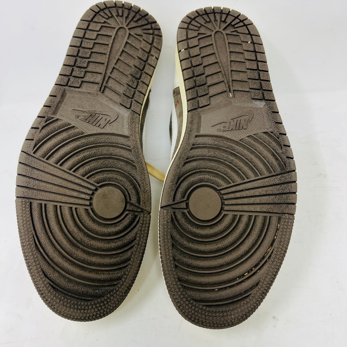 Jordan 1 Retro Low OG SP Travis Scott Reverse Mocha