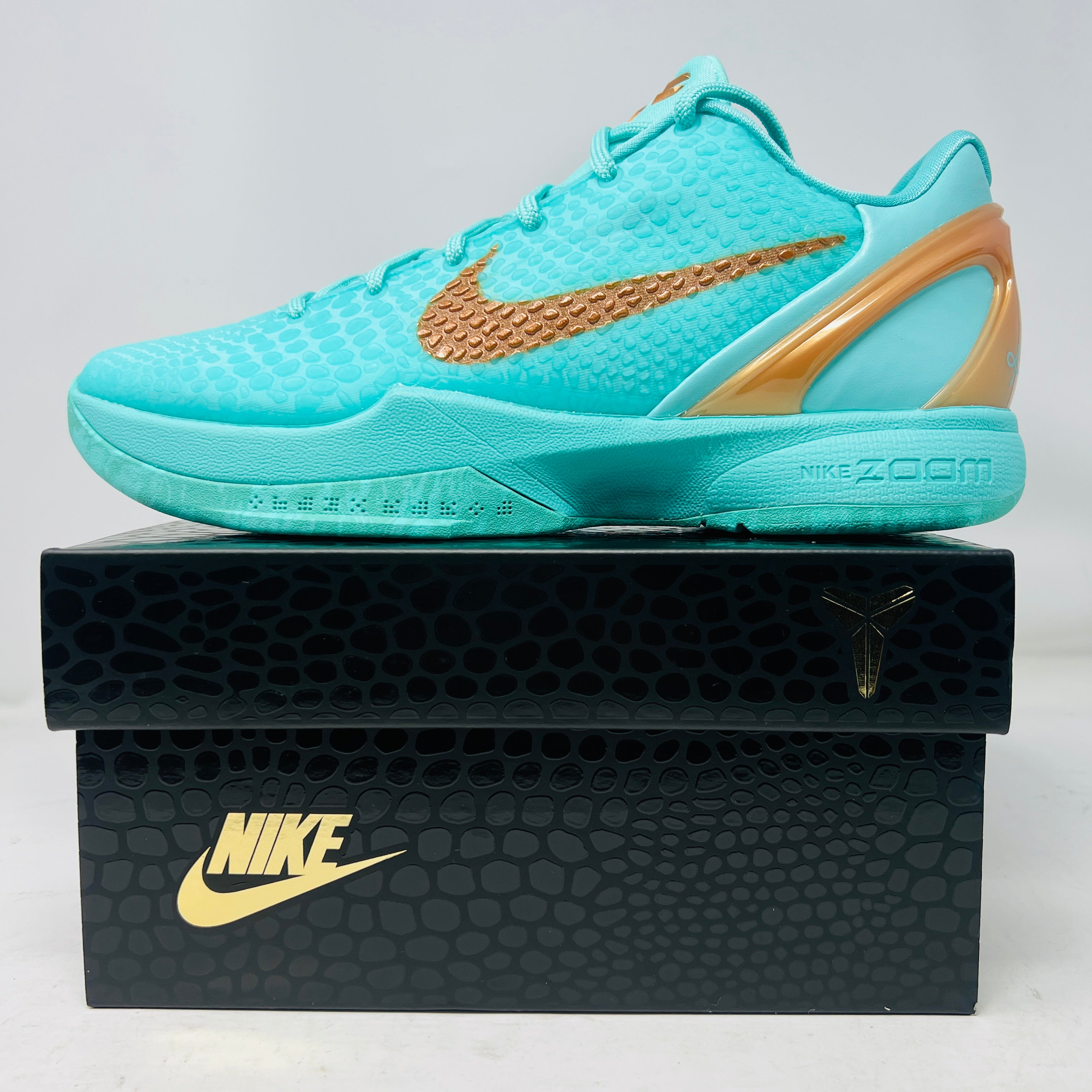 Nike Kobe 6 Protro Jalen Brunson Statue of Liberty – Holy Ground