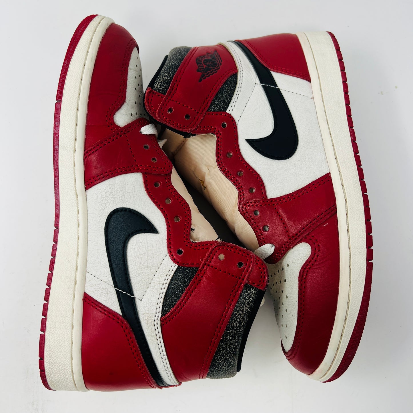Jordan 1 Retro High OG Chicago Lost and Found