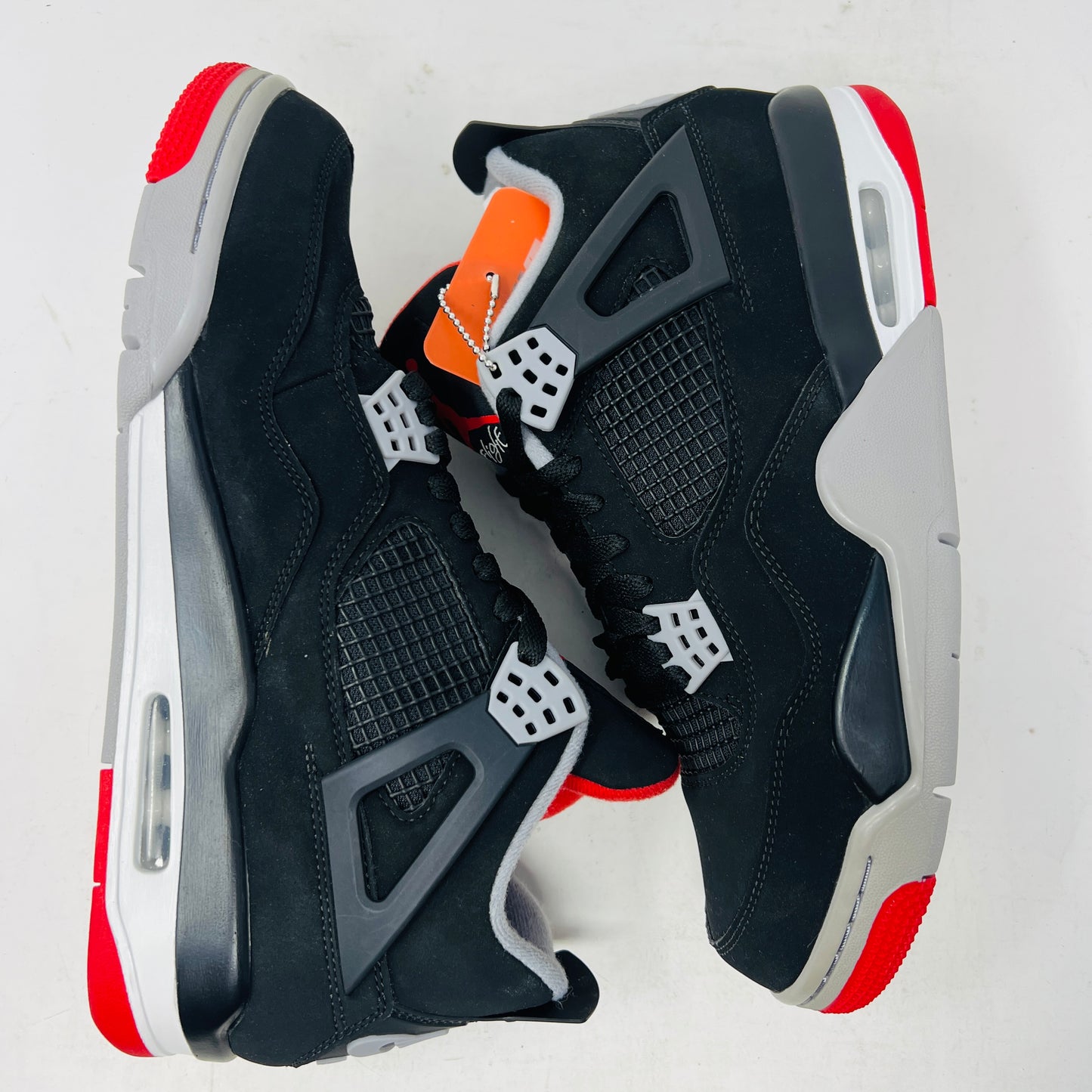 Jordan 4 Retro Bred (2019)