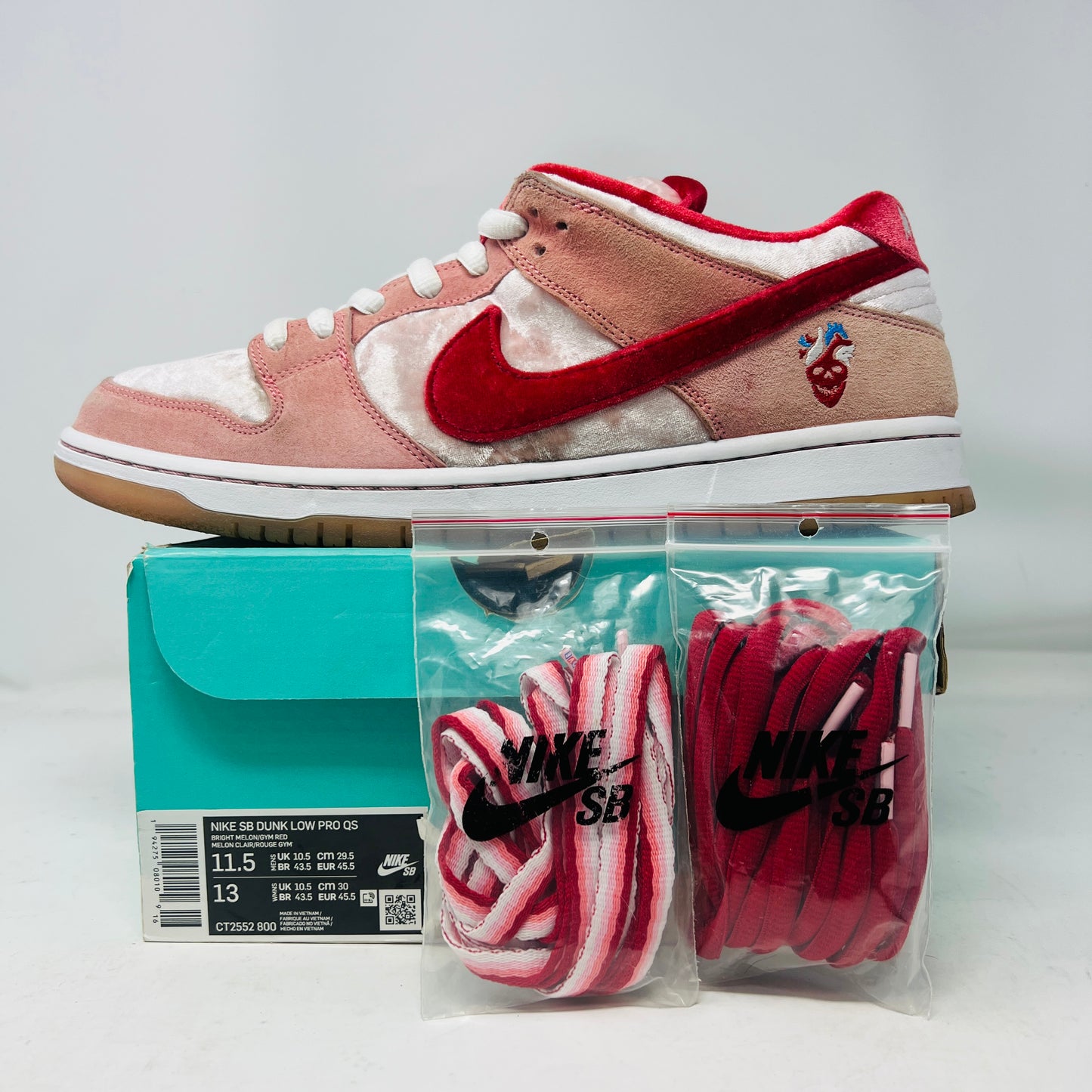 Nike SB Dunk Low StrangeLove Skateboards