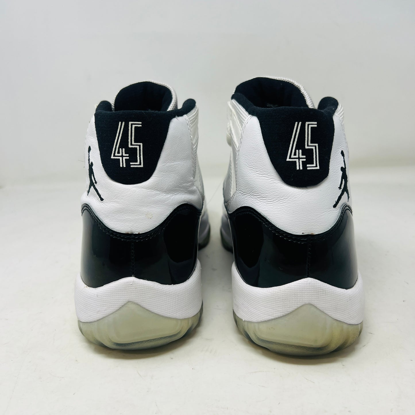 Jordan 11 Retro Concord (2018)