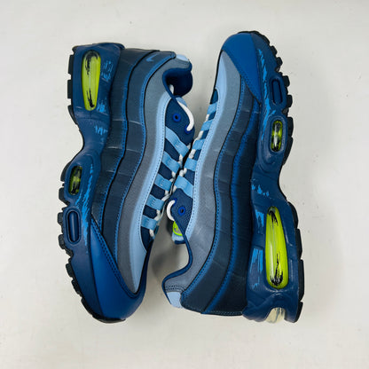 Nike Air Max Muscle 95 Yu-Gi-Oh! Joey (with Promo Card) Nike Air Max Muscle 95 Yu-Gi-Oh! Joey (with Promo Card)