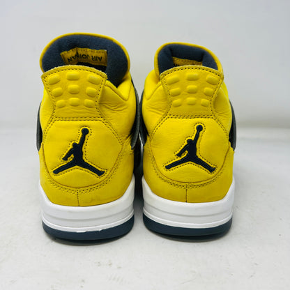 Jordan 4 Retro Lightning (2021)