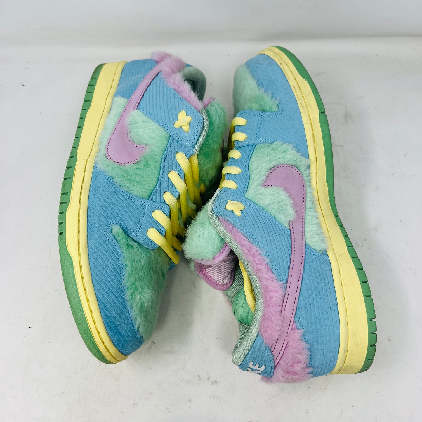 Nike SB Dunk Low Verdy Visty