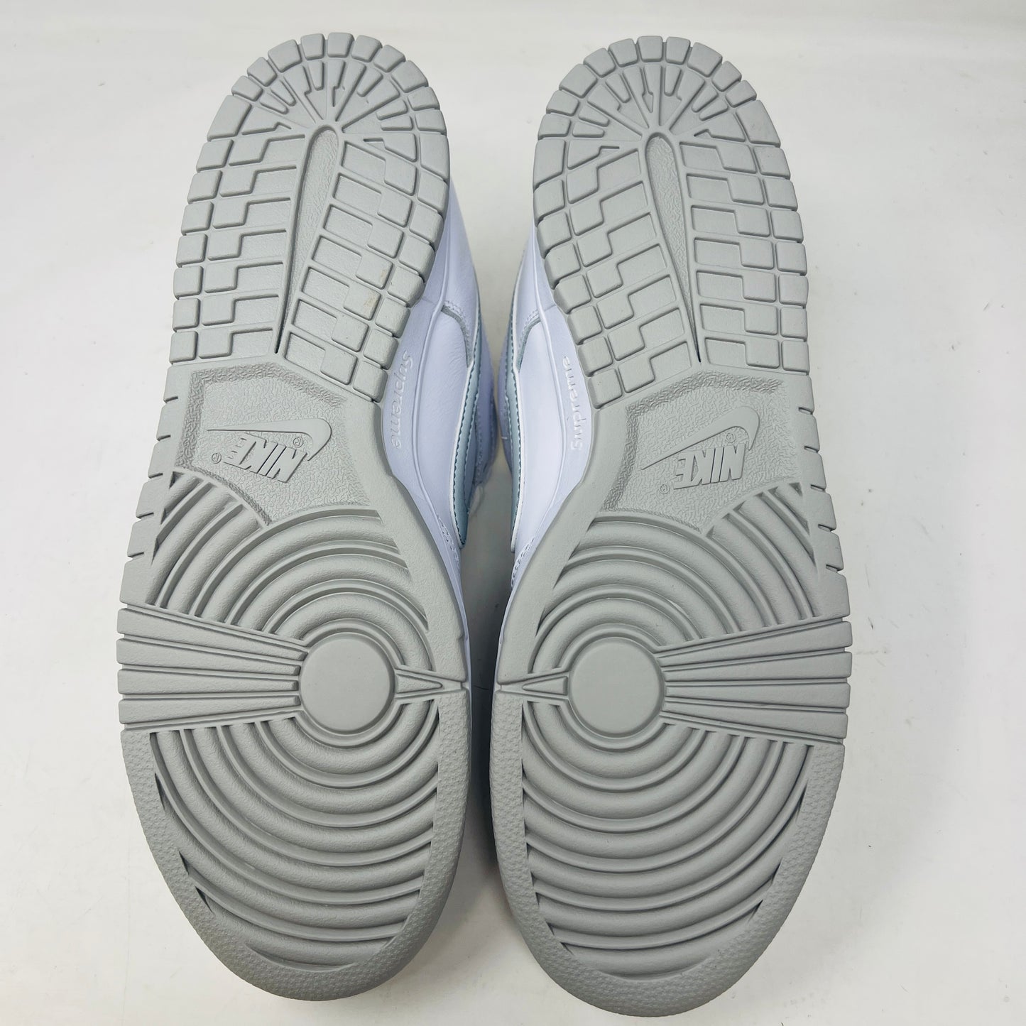 Nike SB Dunk Low Supreme 94 White Metallic Silver