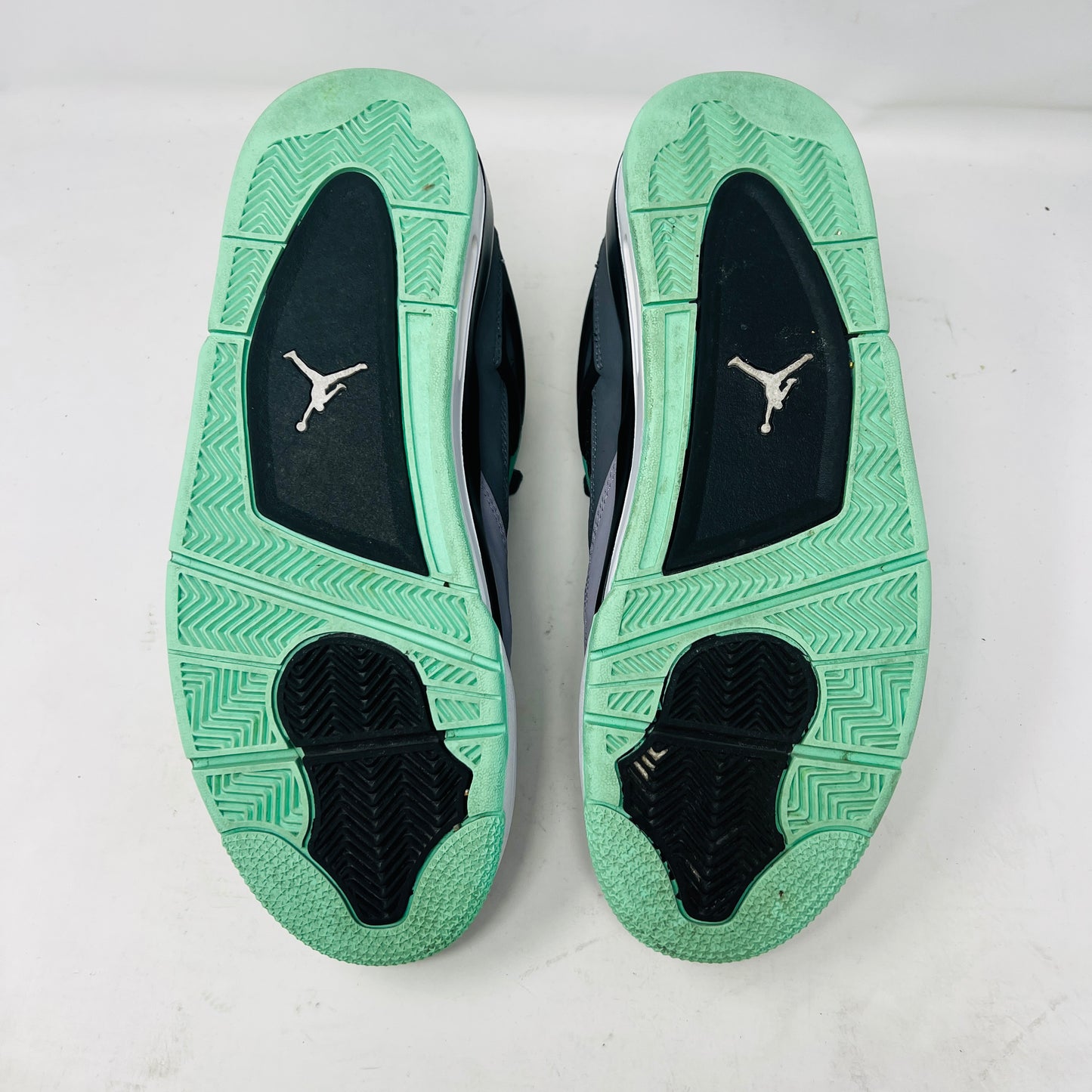 Jordan 4 Retro Green Glow