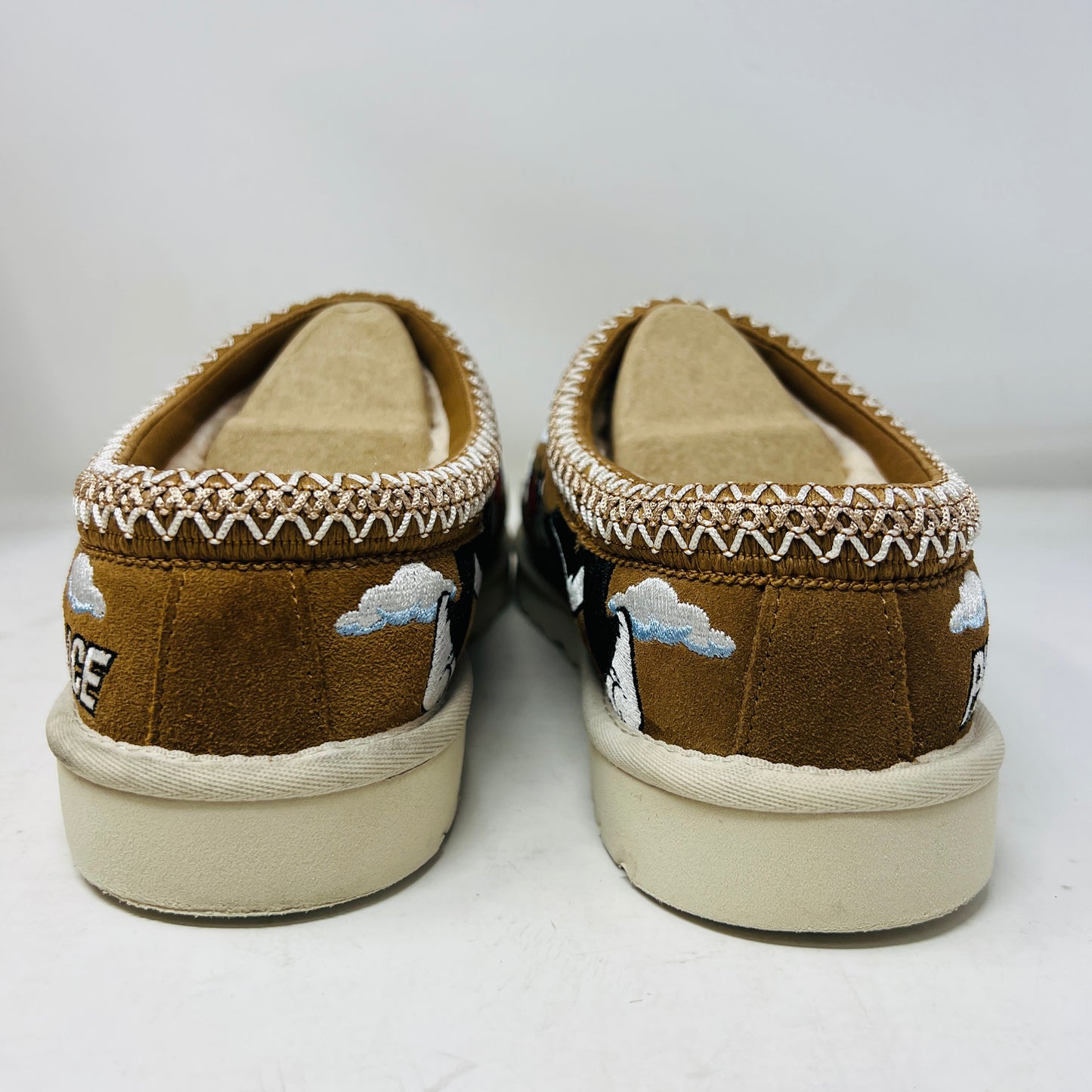 UGG Tasman Slipper Palace x Looney Tunes Chestnut