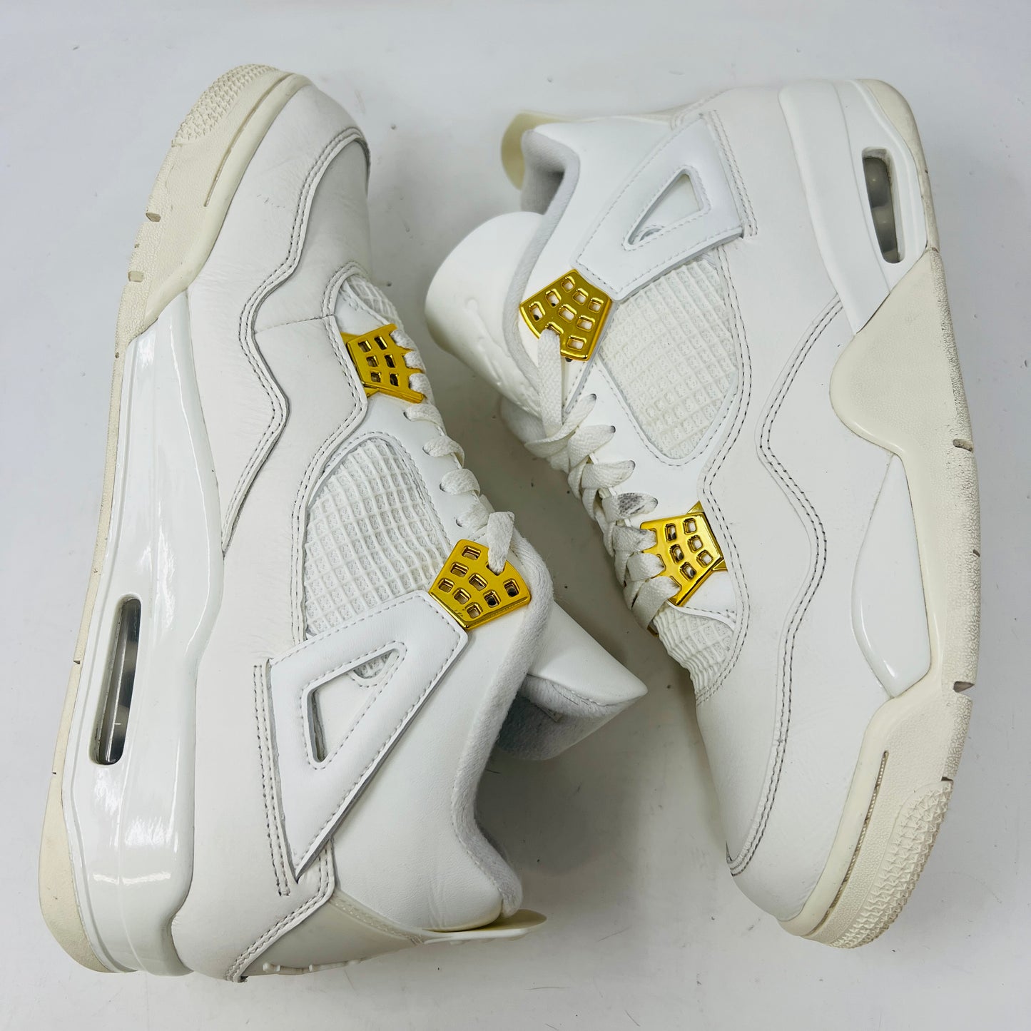 Jordan 4 Retro Metallic Gold (Women's)