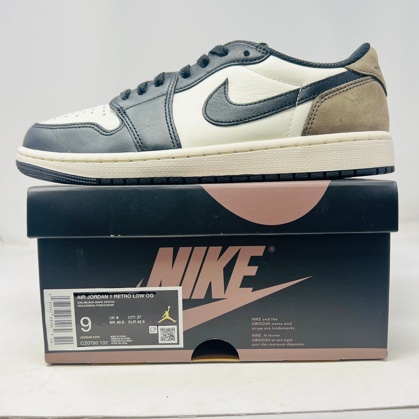 Jordan 1 Retro Low OG Mocha