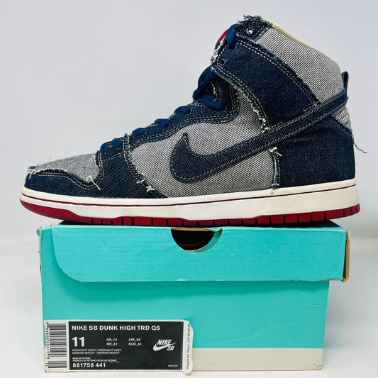Nike SB Dunk High Reese Forbes Denim sneaker with blue jeans upper, displayed on a box, condition 8.5/10, from 2017.