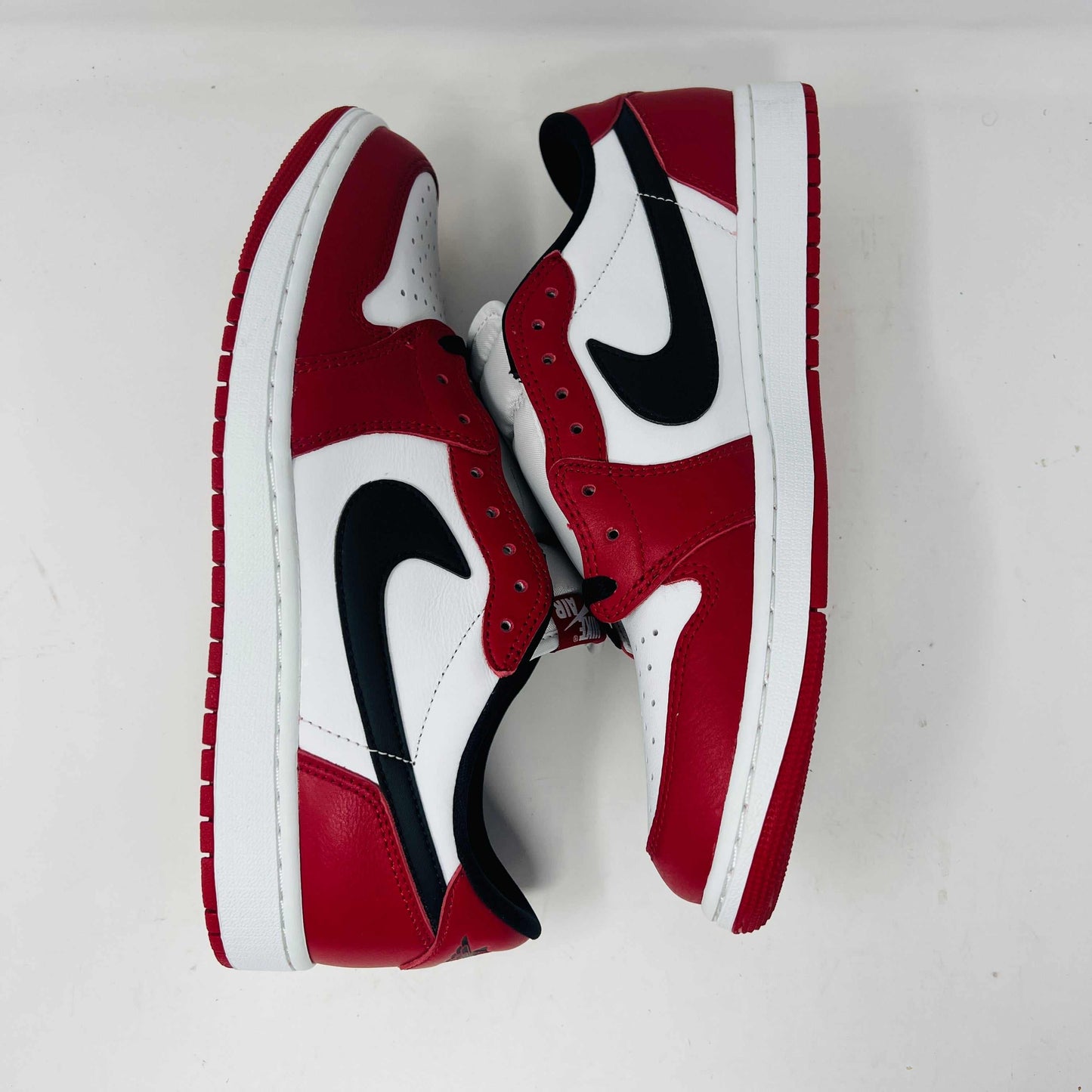 Jordan 1 Retro Low OG Chicago (2025)