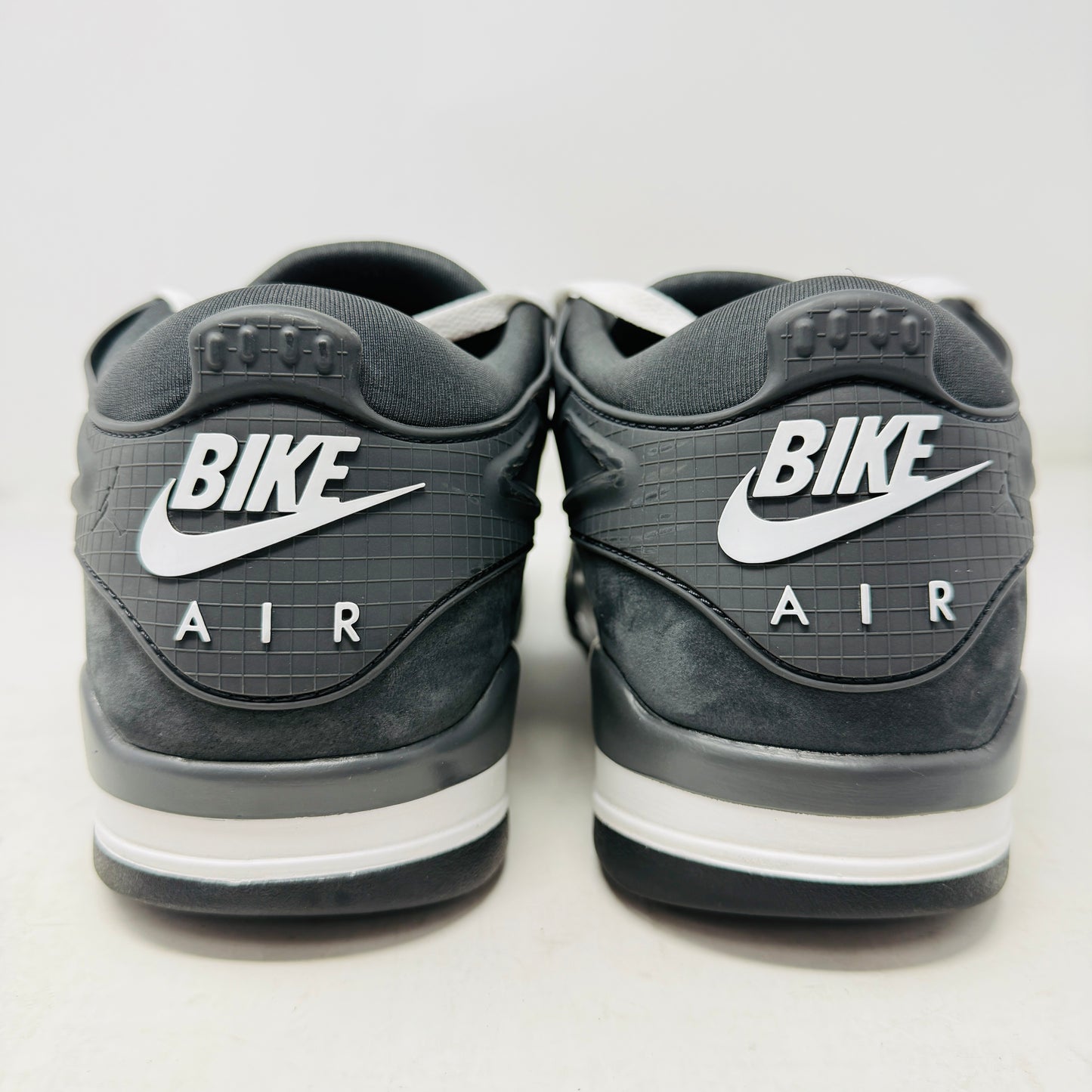 Jordan 4 RM SP Nigel Sylvester Driveway Grey