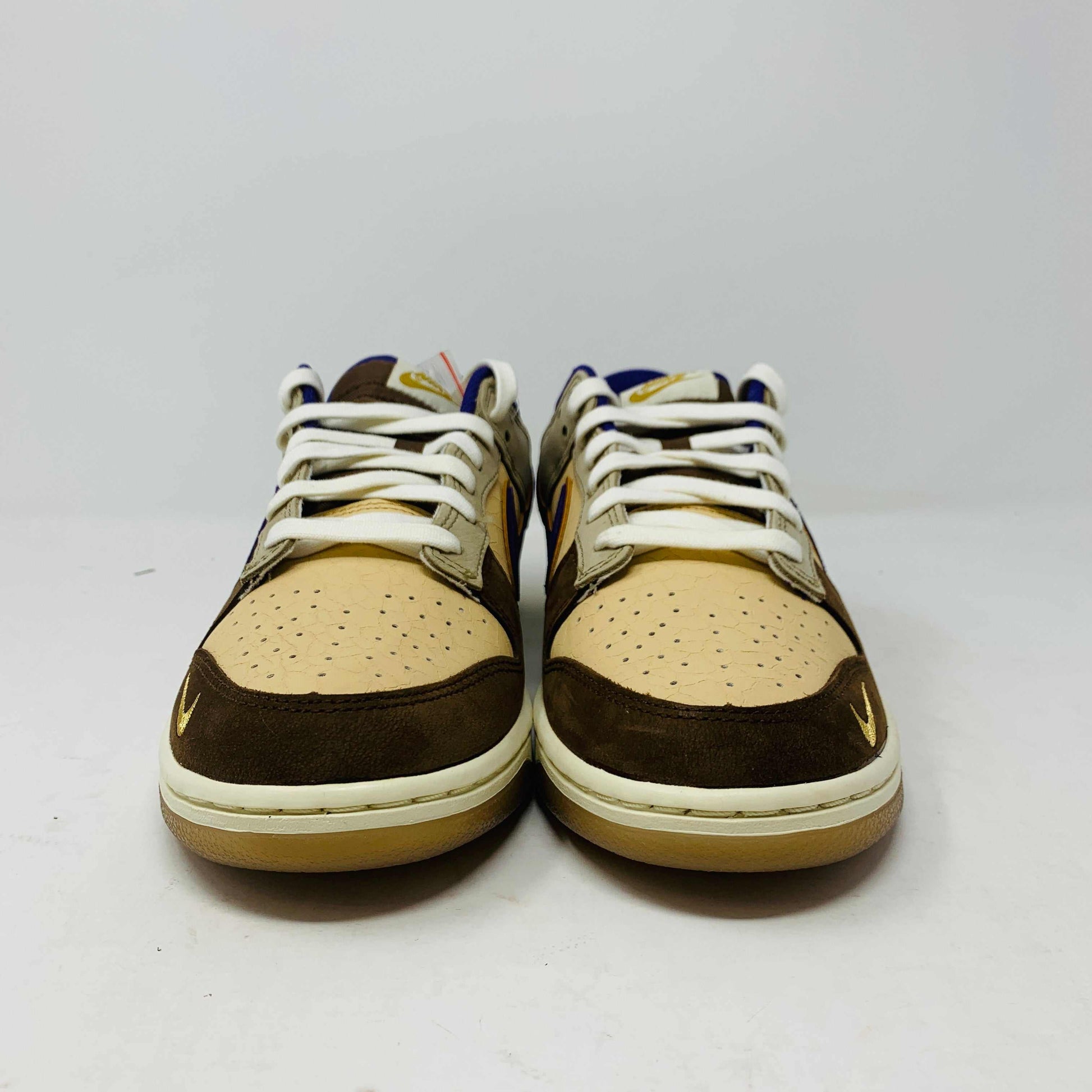 Nike Dunk Low Setsubun sneakers, brand new condition, featuring a multicolor design with blue accents, from 2022.