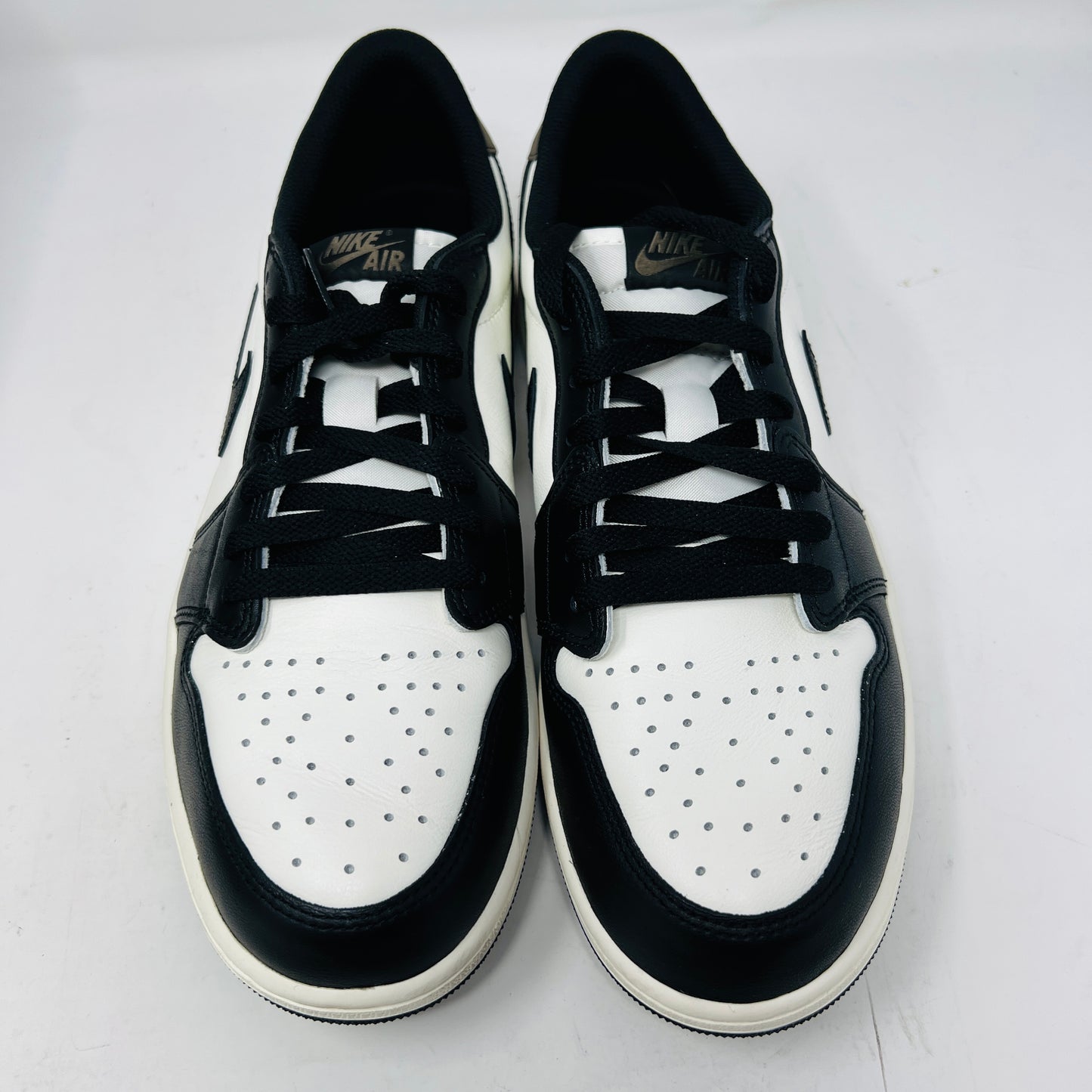 Jordan 1 Retro Low OG Mocha