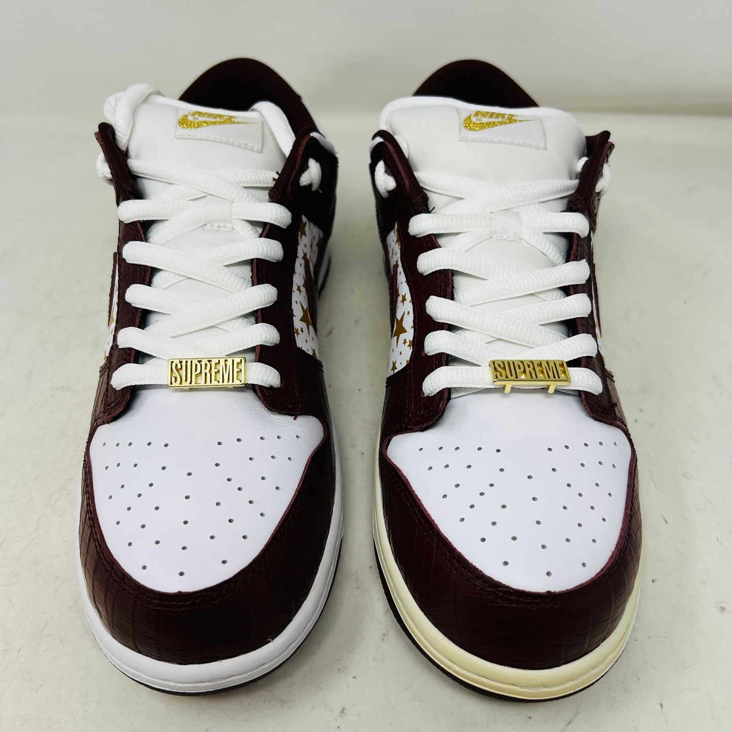 Nike SB Dunk Low Supreme Stars Barkroot Brown (2021)