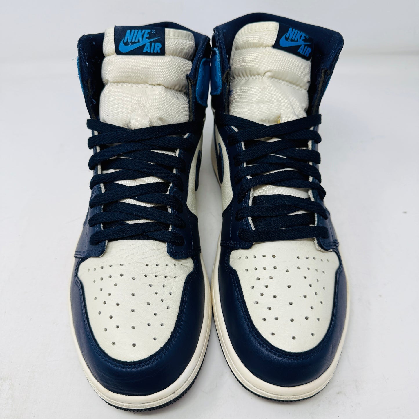 Jordan 1 Retro High Obsidian