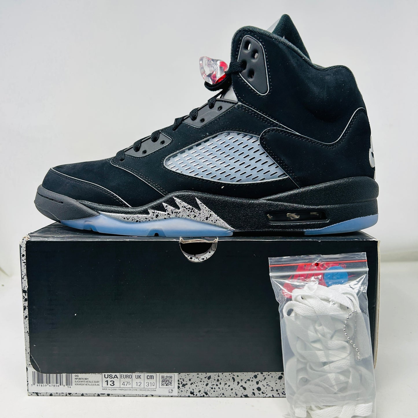 Jordan 5 Retro OG Black Metallic Reimagined