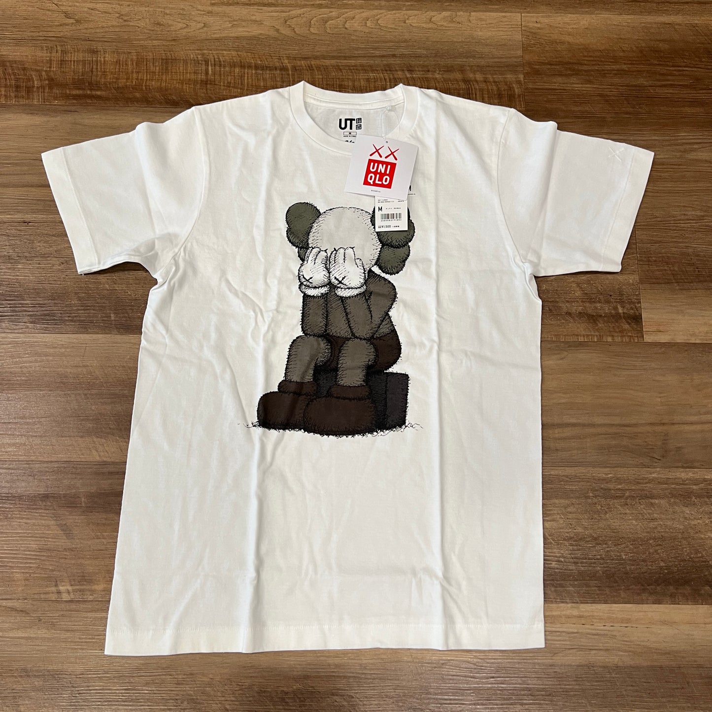 KAWS x Uniqlo Passing Through Tee White (Asia Sizing)
