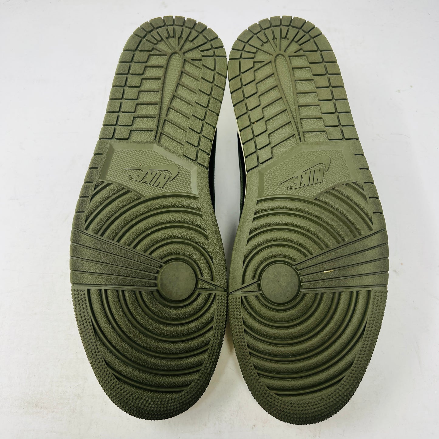 Jordan 1 Retro Low OG SP Travis Scott Olive (Women's)