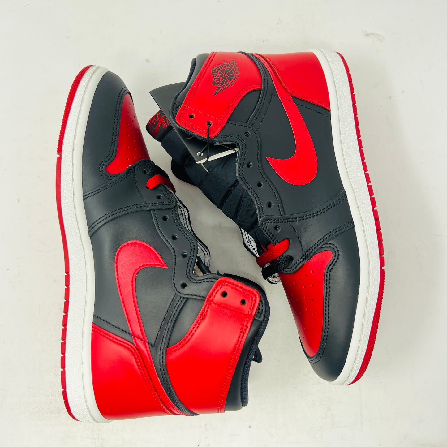 Jordan 1 Retro High '85 OG Bred (2025)