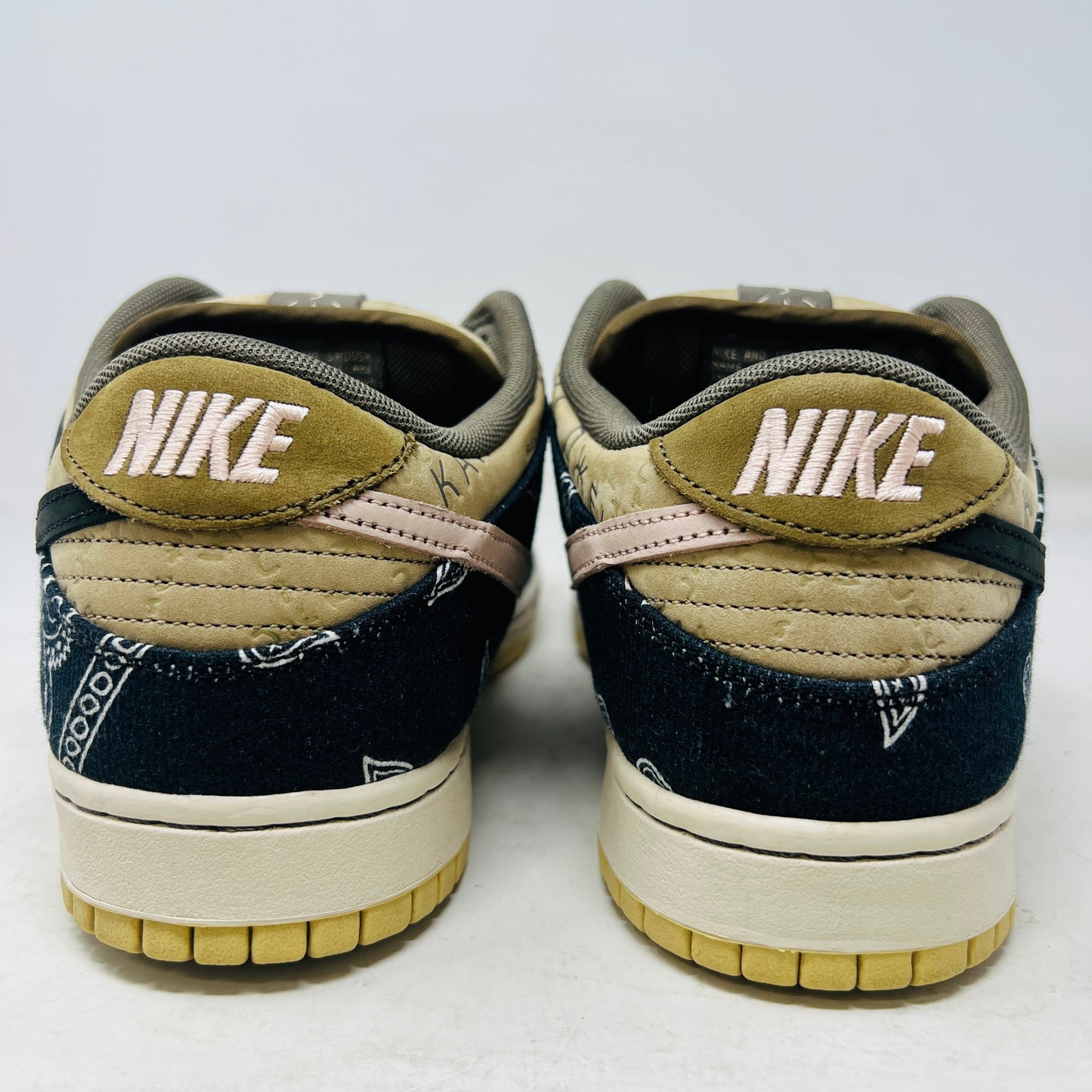 Nike SB Dunk Low Travis Scott