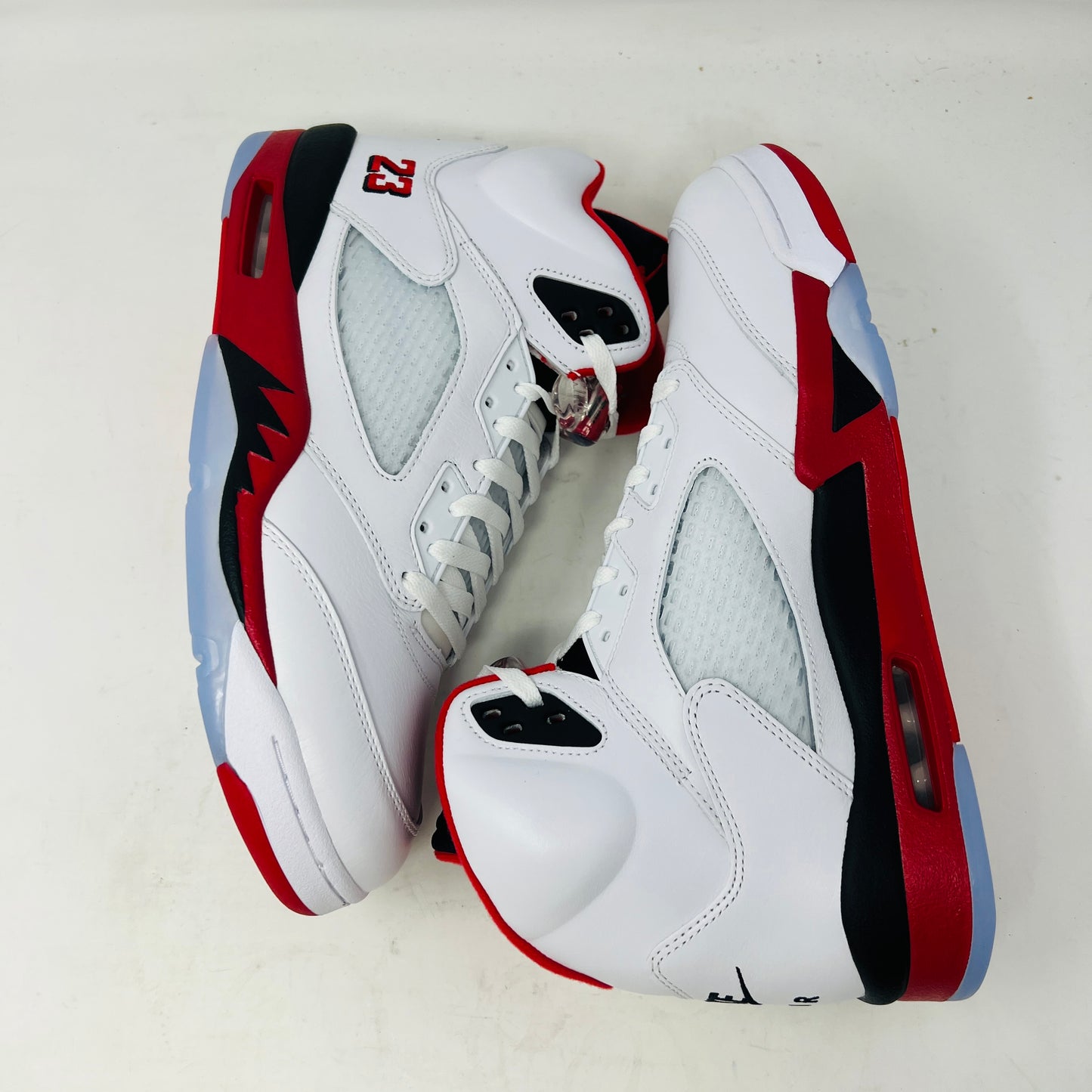 Jordan 5 Retro Fire Red Black Tongue (2025)