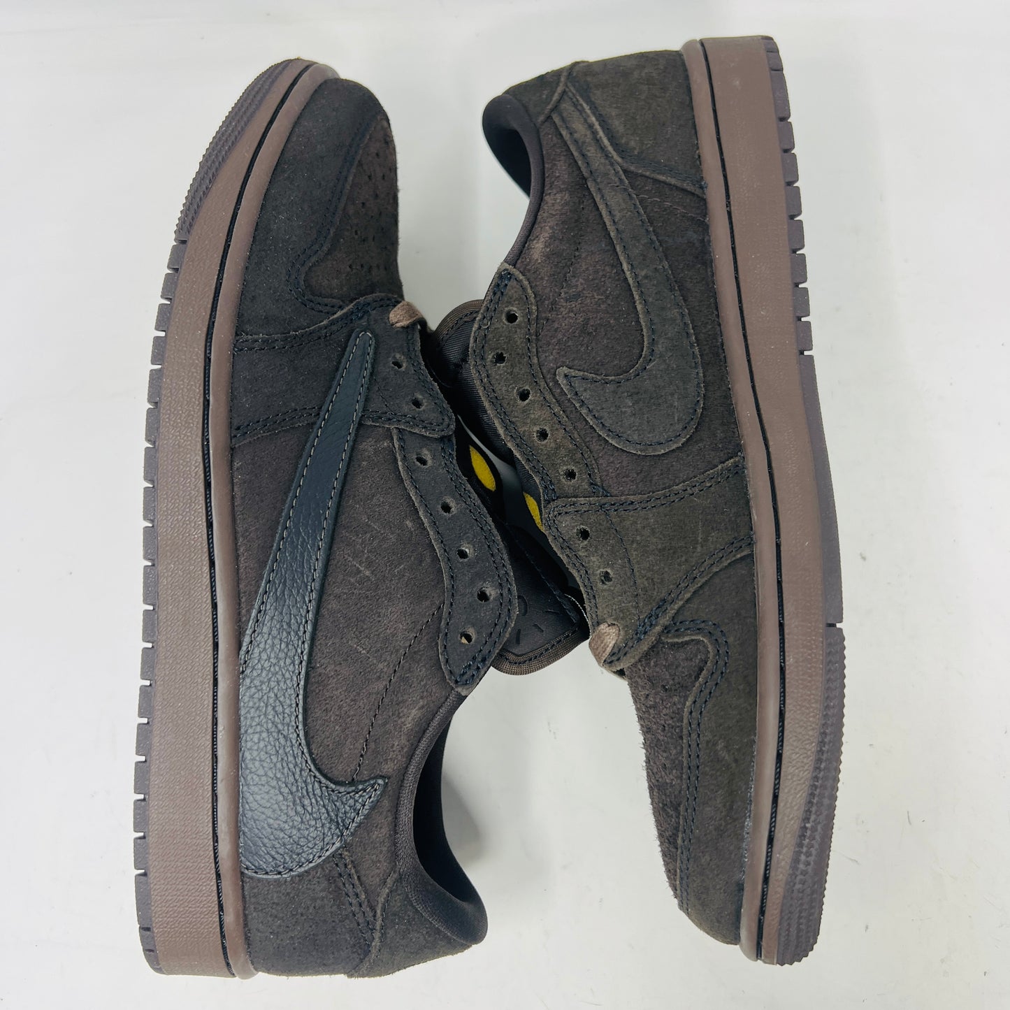 Jordan 1 Retro Low OG SP Travis Scott Velvet Brown