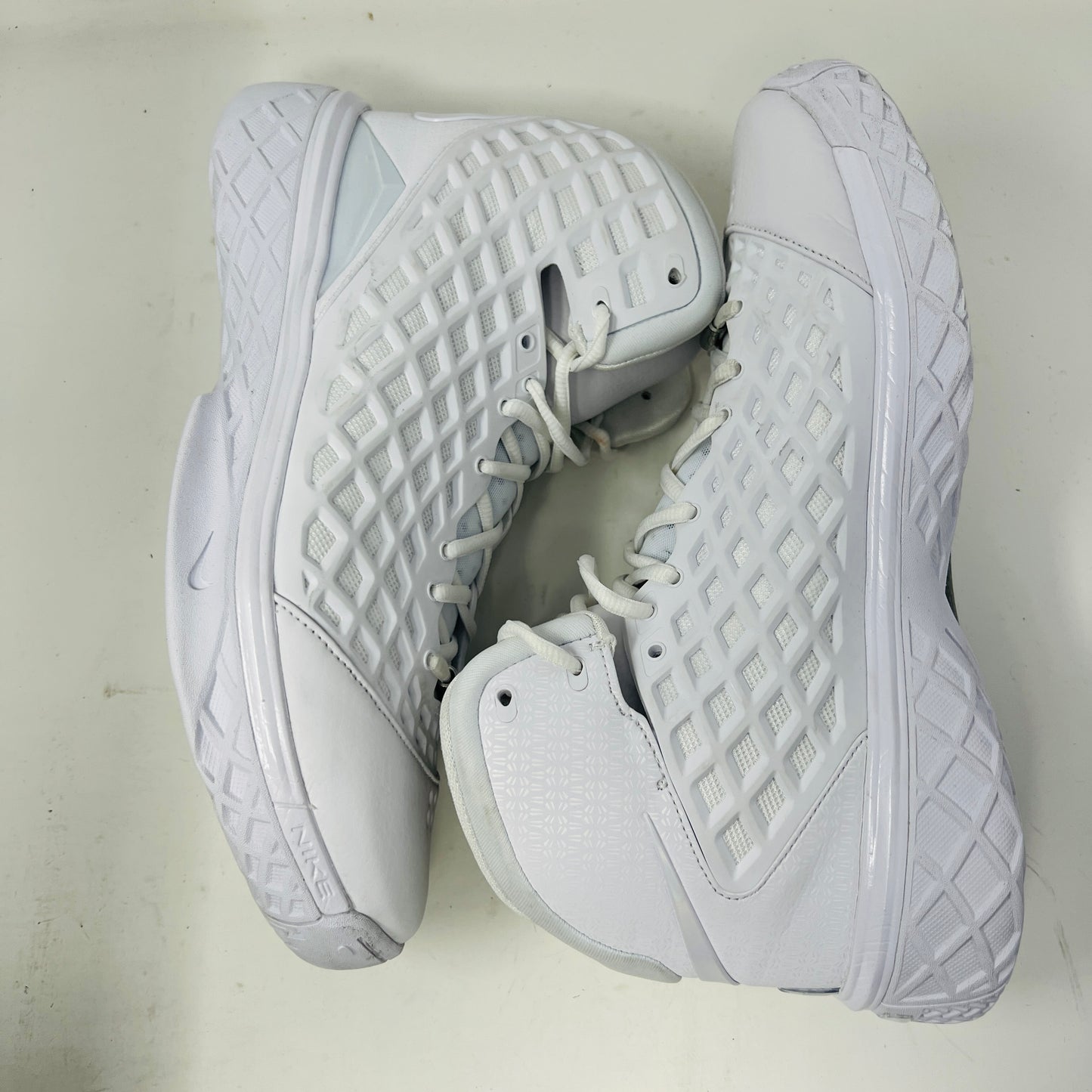 Nike Kobe 3 Protro Halo