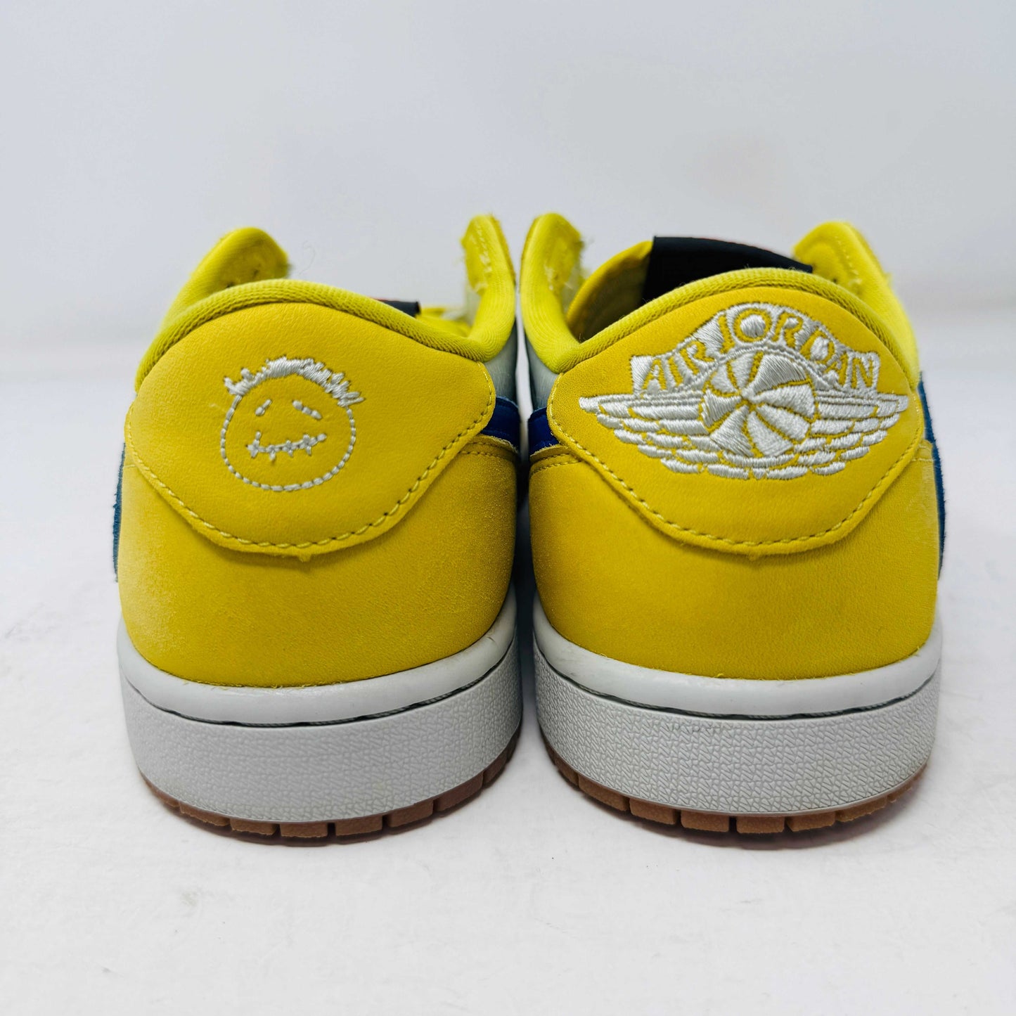 Jordan 1 Retro Low OG SP Travis Scott Canary (Women's)