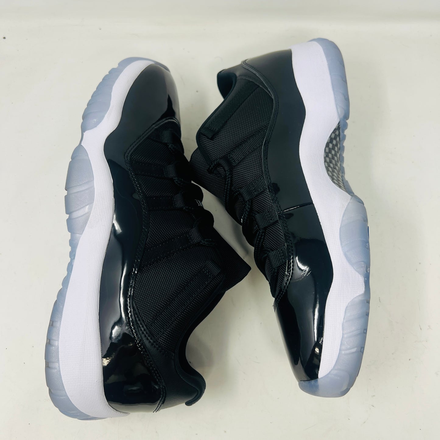 Jordan 11 Retro Low Space Jam