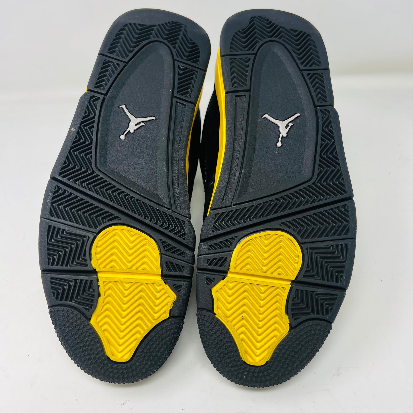 Jordan 4 Retro Thunder