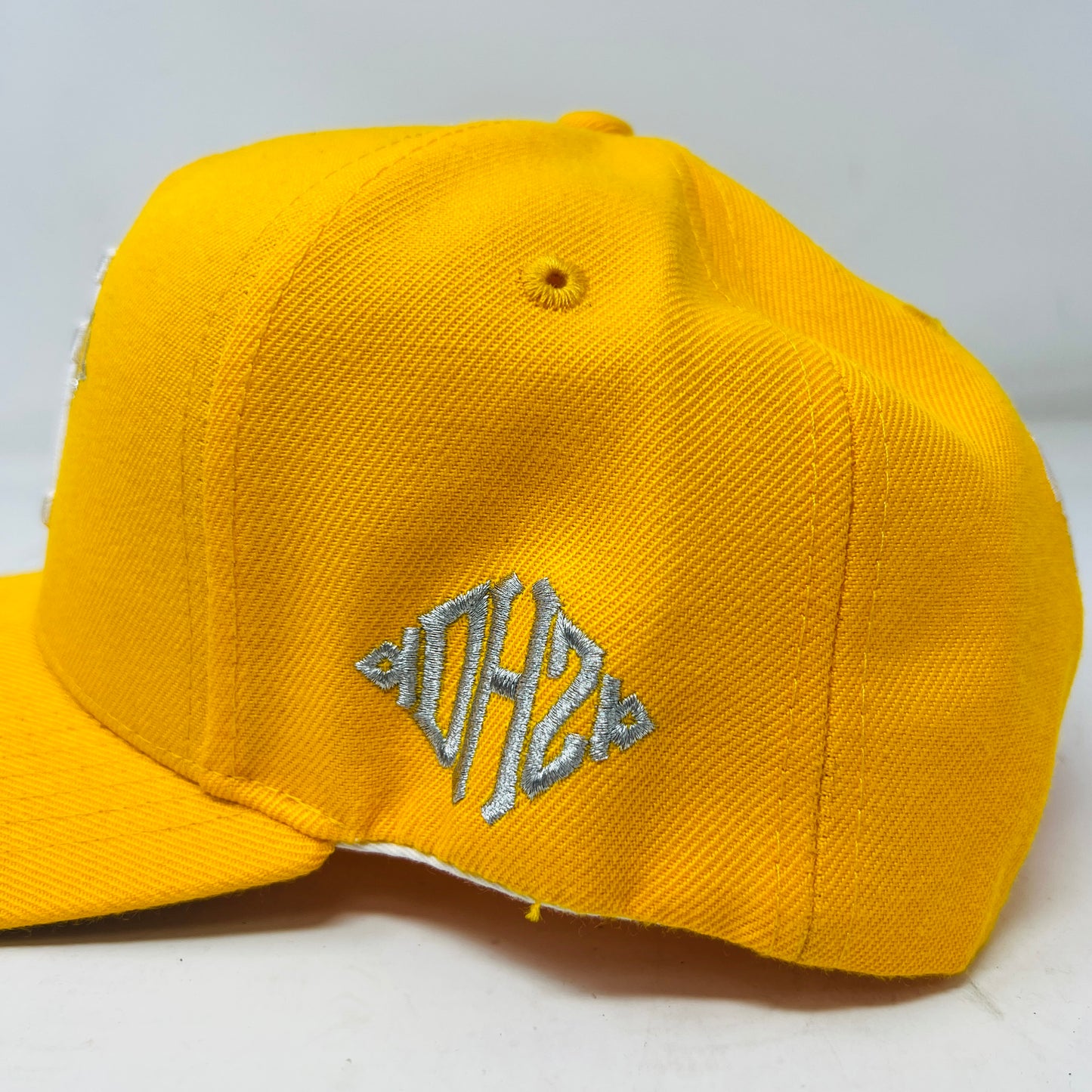 KTH Snapback Yellow