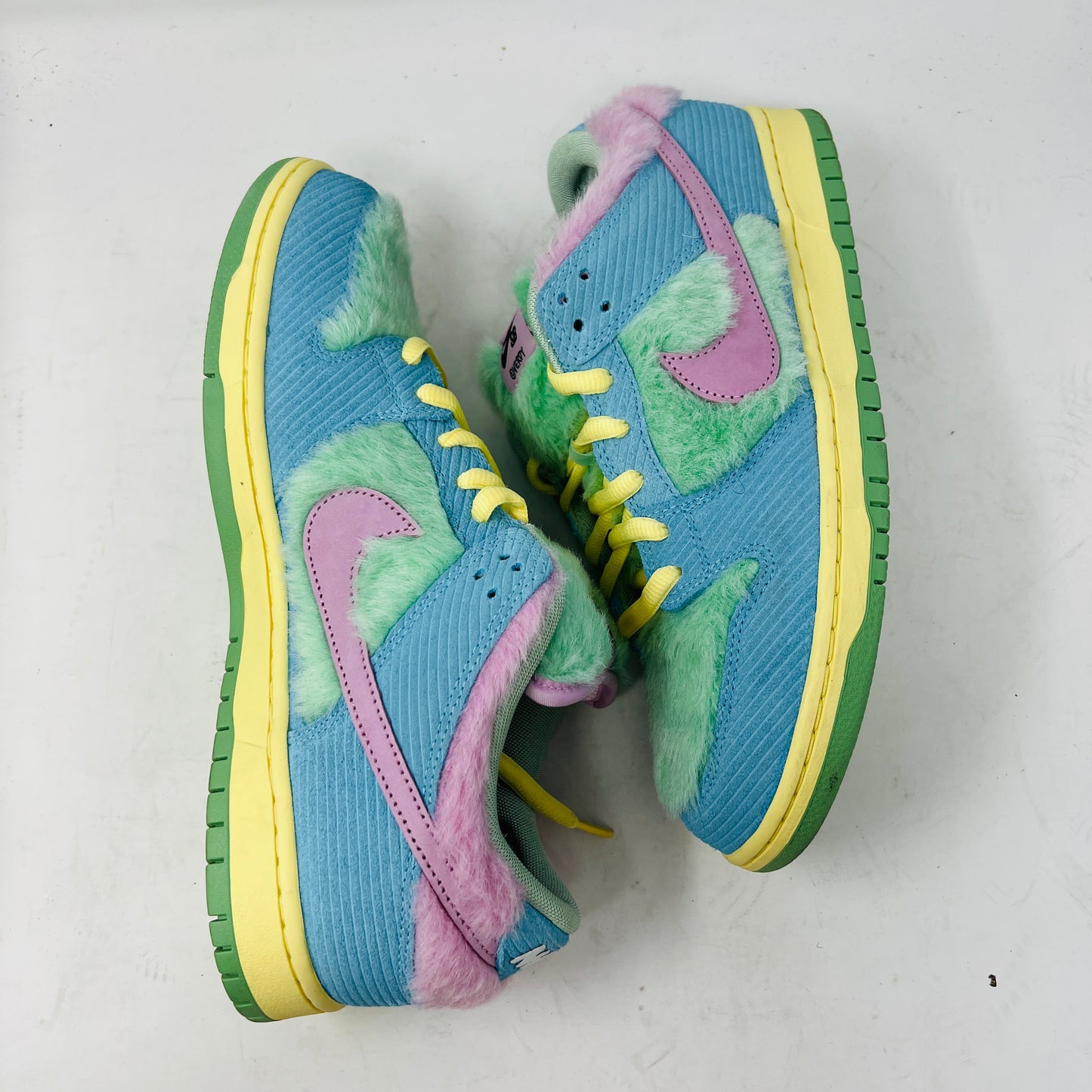 Nike SB Dunk Low Verdy Visty
