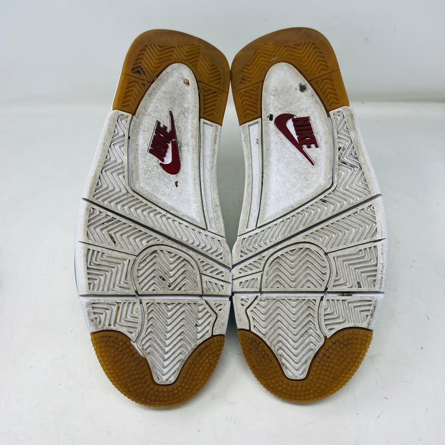 Jordan 4 Retro SB Pine Green