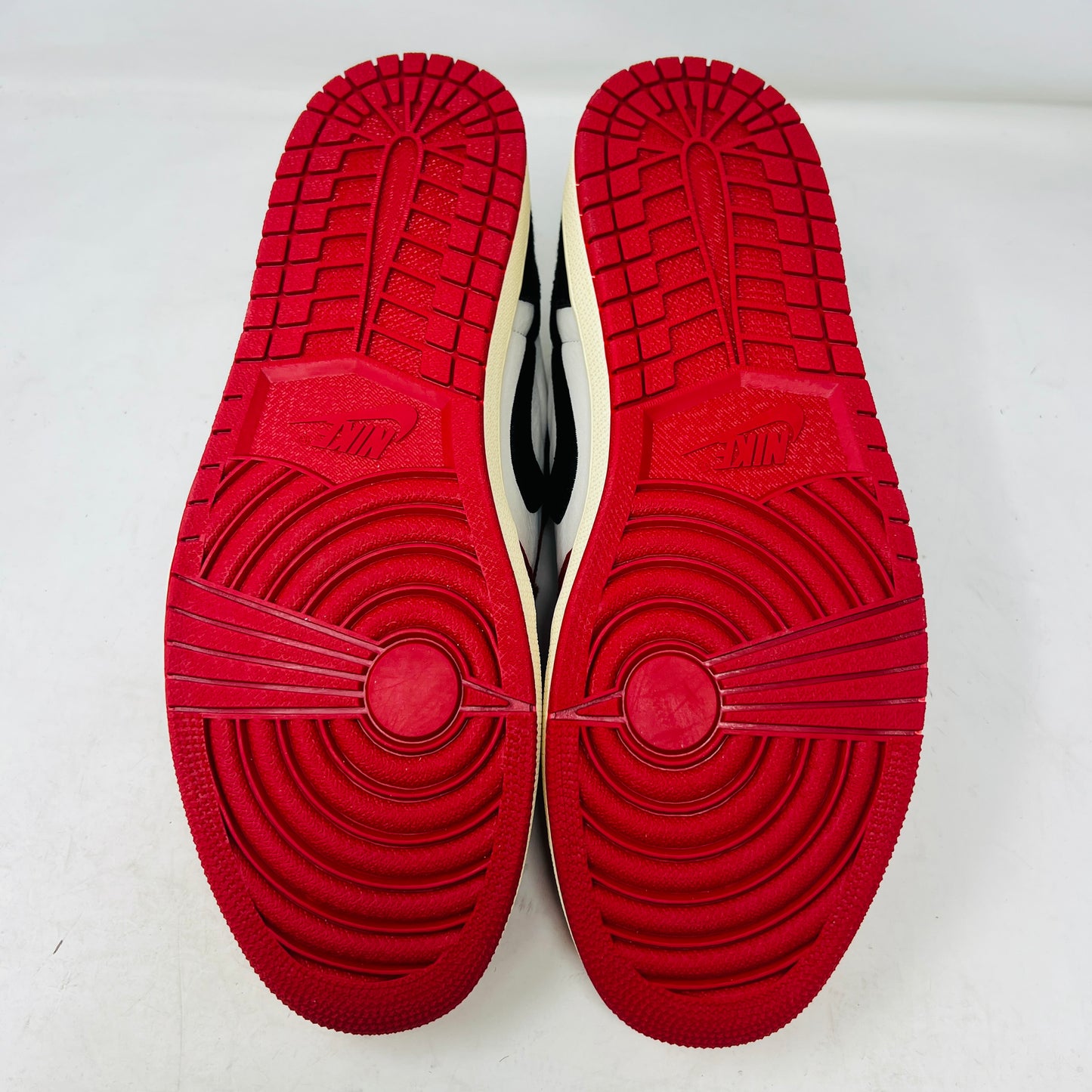 Jordan 1 Retro Low OG Trophy Room Rookie Card Away