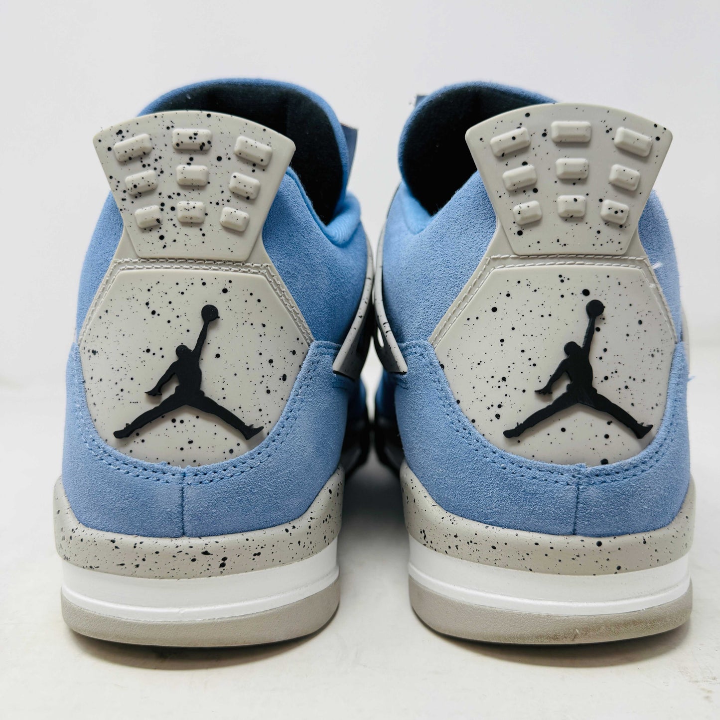Jordan 4 Retro University Blue