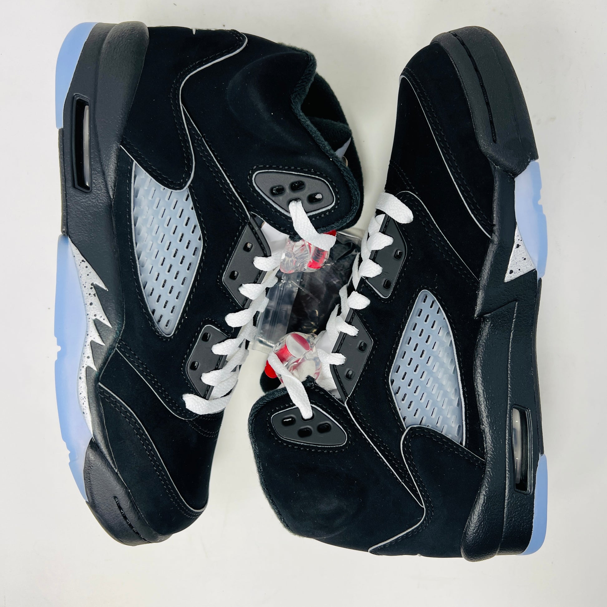 Jordan 5 Retro OG Black Metallic Reimagined (GS) shoes on box, brand new condition.