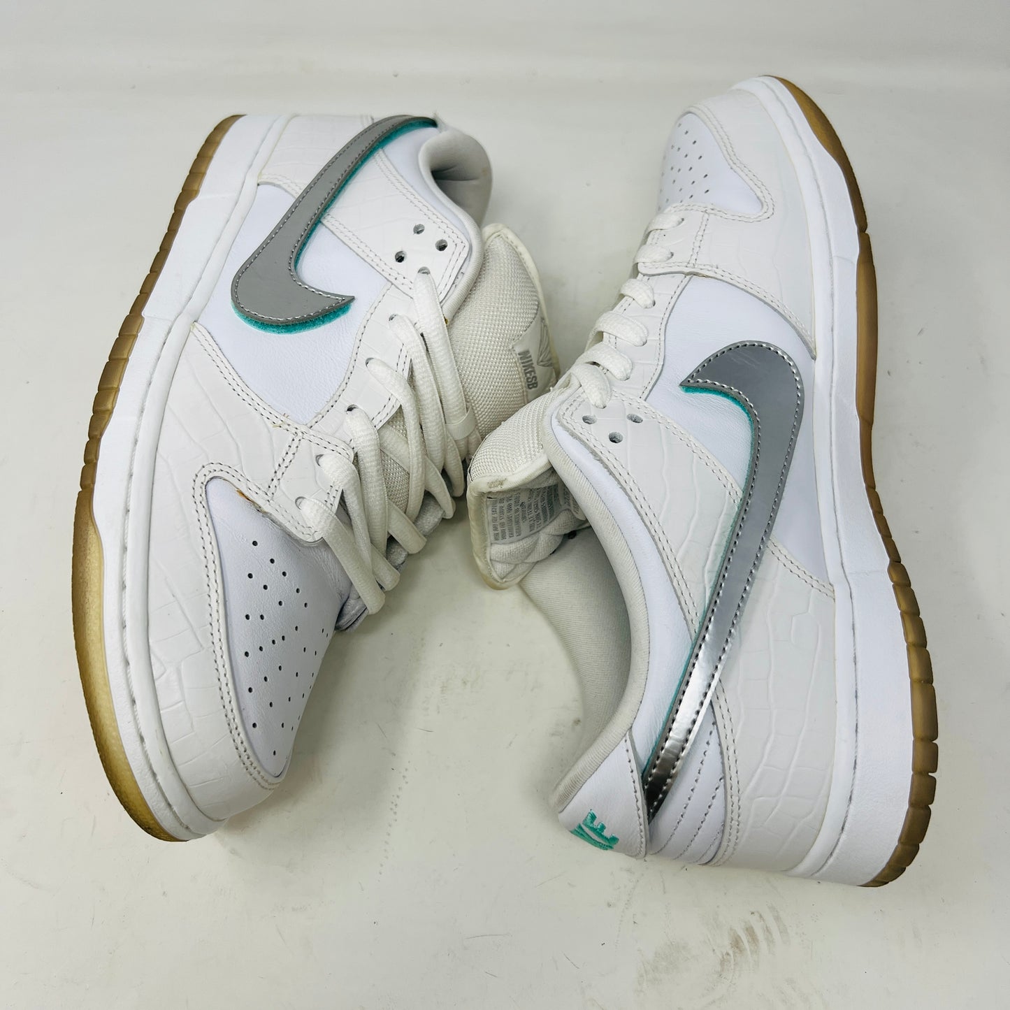 Nike SB Dunk Low Diamond Supply Co. White Diamond