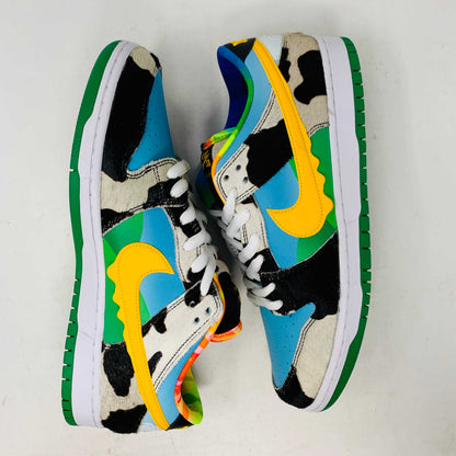 Introducing the new Nike SB Dunk Low Chunky Dunky with a vibrant cow print, featuring blue, green, and yellow sections. This 100% authentic sneaker includes a yellow swoosh and comes in a matching green and yellow box with extra laces, all from Nike.