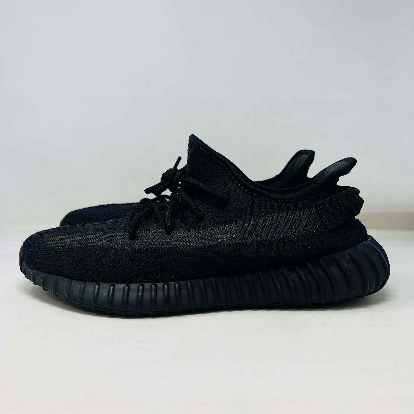 adidas Yeezy Boost 350 V2 Onyx