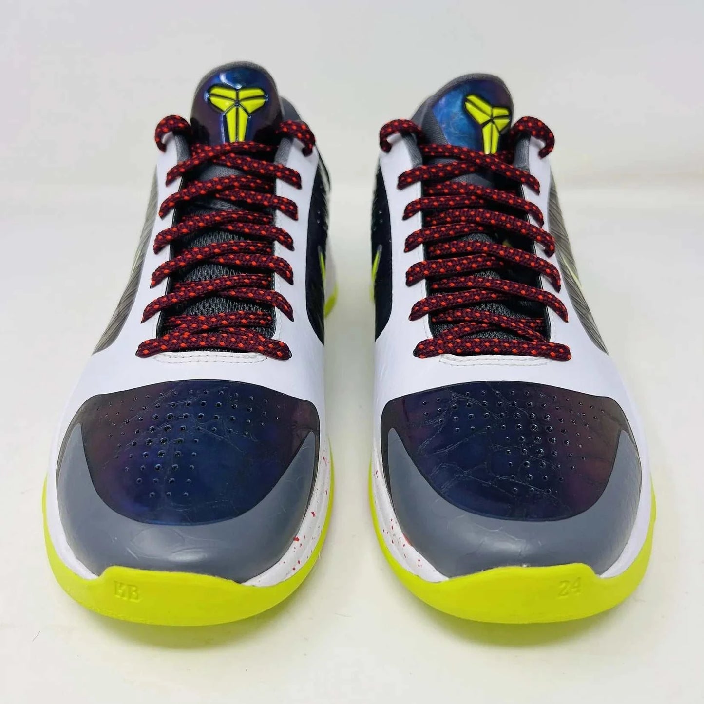 Nike Kobe 5 Protro Chaos, brand new sneakers, 2019 release, replacement box.