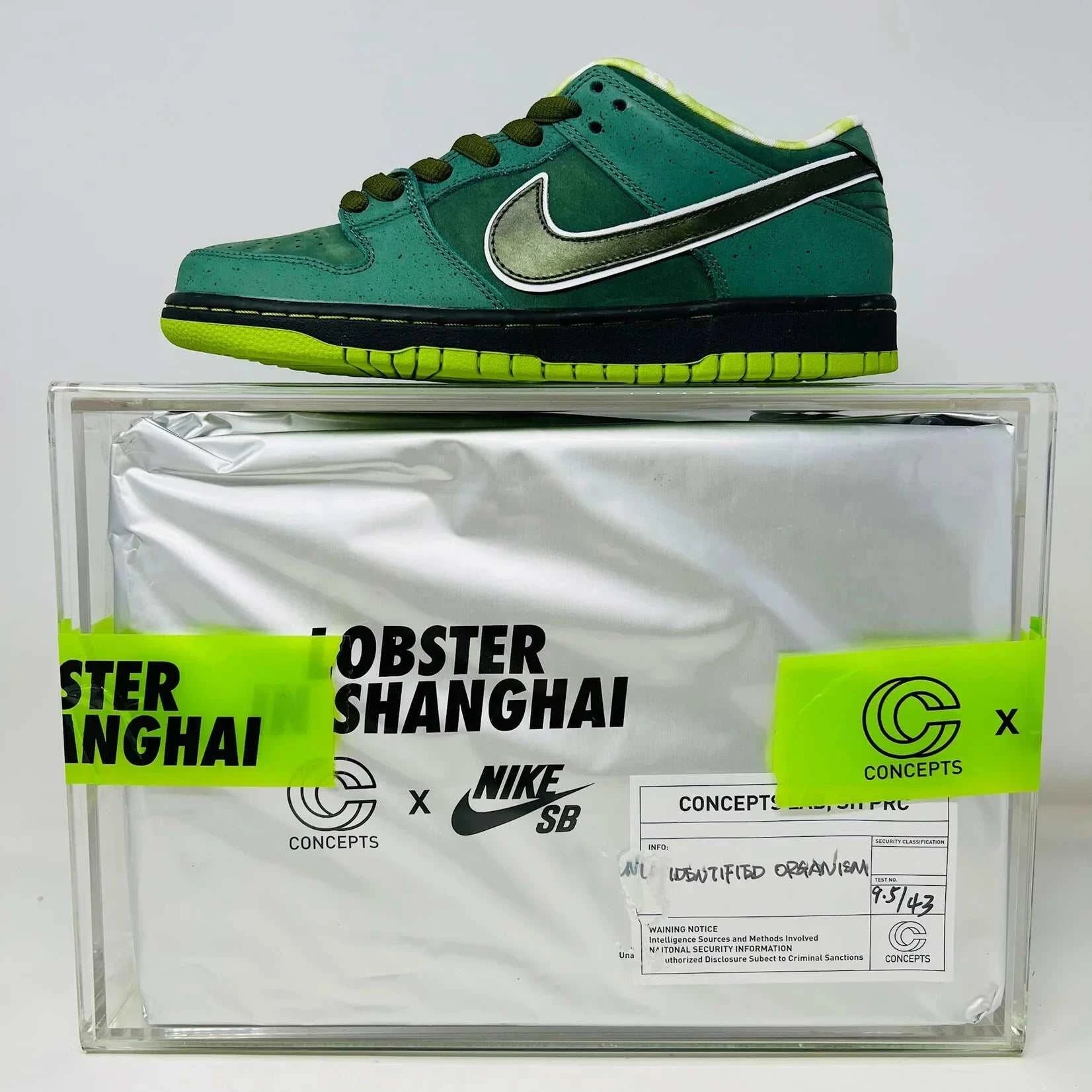 Nike SB Dunk Low Concepts Green Lobster Shanghai with special box and accessories.